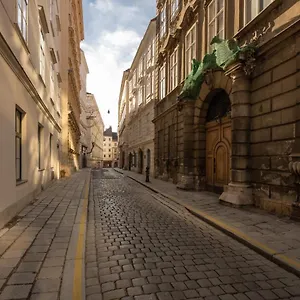old-town.vienna-besthotels.com/